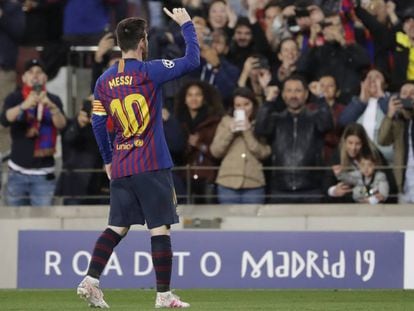 Messi pide al Camp Nou que no silbe a Coutinho.