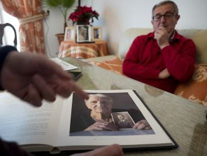Seis familias españolas recuperan las pertenencias de sus parientes víctimas del nazismo