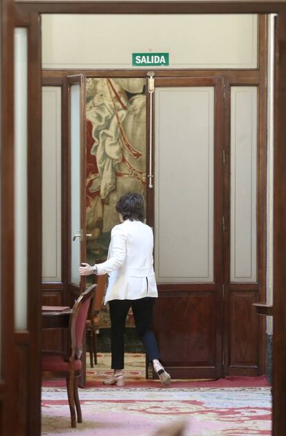 La vicepresidenta del Gobierno, Soraya Sáenz de Santamaría, en el Congreso de los Diputados.