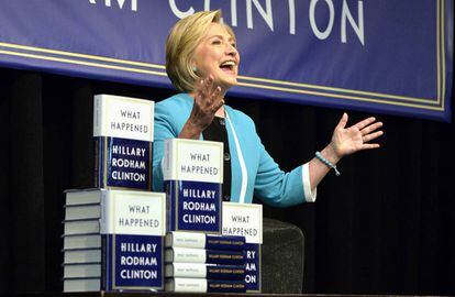 Hillary Clinton durante la promoción de su libro 'What Happened' en Nueva York el pasado 12 de septiembre.