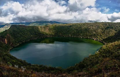 Panorámica de la laguna de Guatavita.