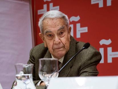 Jorge Cela Trulock, en 2016, durante la presentación de los actos del centenario del nacimiento de su hermano Camilo José Cela.