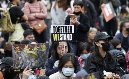 Manifestantes en la marcha prodemocracia de Año Nuevo en Hong Kong. 