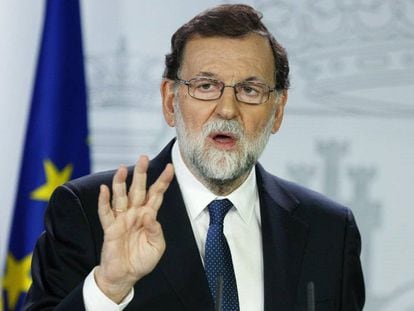 El presidente del gobierno Mariano Rajoy, durante su comparecencia para explicar la aplicación del artículo 155 en Cataluña.