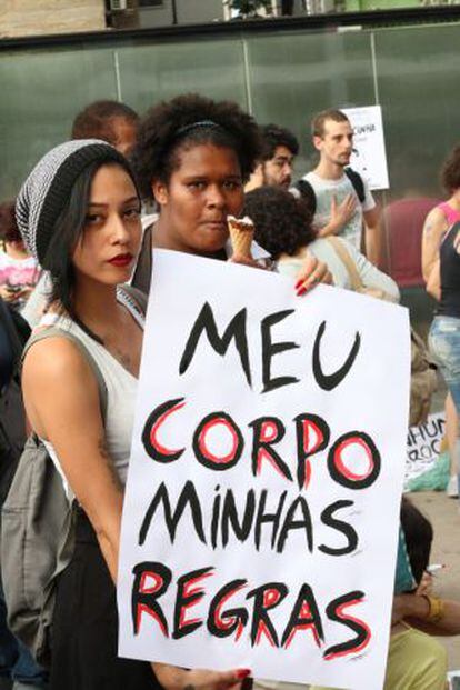Mujeres en una manifestación feminista en São Paulo.