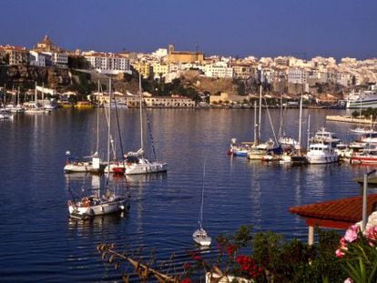 Imagen del puerto de Mah&oacute;n (Menorca).