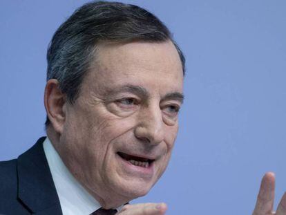 Draghi acepta "con reservas" el encargo de formar gobierno en Italia