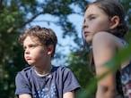 La American Psycological Association (APA) distingue entre cuatro formas de crianza como las más comunes, que son: los padres autoritarios, padres con autoridad, padres permisivos y padres pasivos.