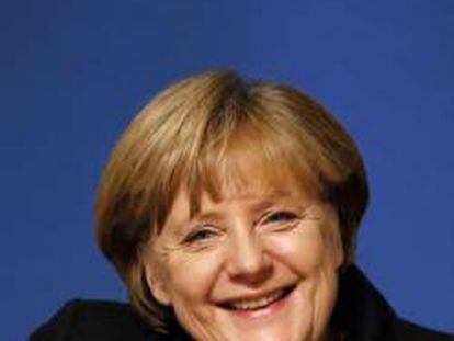 La canciller Merkel sigue ganando su particular pulso a los mercados y, desde ayer, a la Comisión Europea. Los eurobonos no son prioritarios.