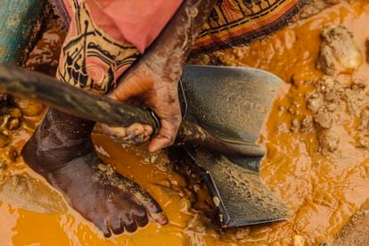 Al ser una actividad ilegal, las cifras del trabajo infantil en minas de Camerún son inciertas. La Unesco estimó en 2016 que el 56,2% de los niños entre cinco y 14 años trabaja.