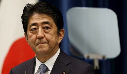 Abe, primer ministro japon&eacute;s, durante su discurso este viernes.