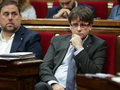 Junqueras y Puigdemont, en el Parlament, en una imagen de archivo.