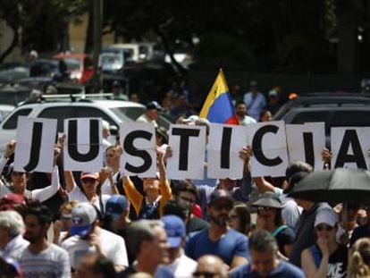 La ONU cifra en al menos 40 los fallecidos y en 850 los detenidos tras las protestas contra Maduro