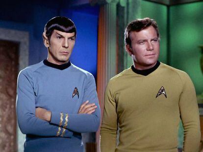Leonard Nimoy y William Shatner, caracterizados como Mr Spock y el capit&aacute;n Kirk en un cap&iacute;tulo de &#039;Star Trek&#039; de 1968.