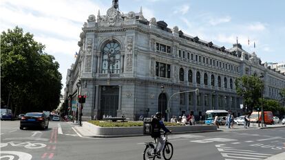 Exterior de la sede del Banco de España, en Madrid.