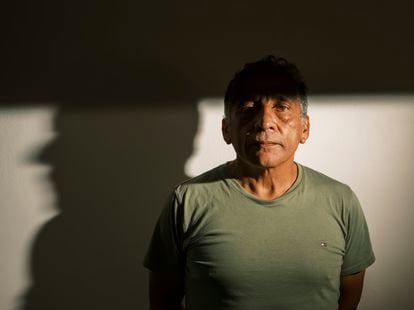 Antauro Humala posa para un retrato durante una entrevista con EL PAIS, en su casa de Lima (Perú), el 13 de diciembre de 2022.