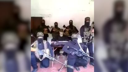 Fragmento del video en donde se amenaza a la periodista Azucena Uresti.