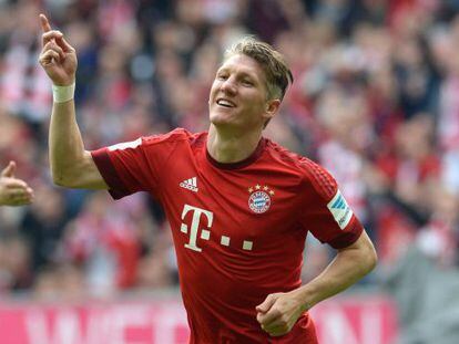 Schweinsteiger celebra un gol con el Bayern. 
