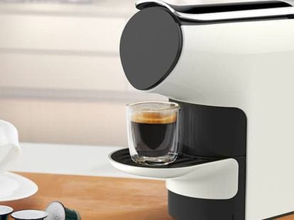 Xiaomi lanza una cafetera compatible con las cápsulas de Nespresso