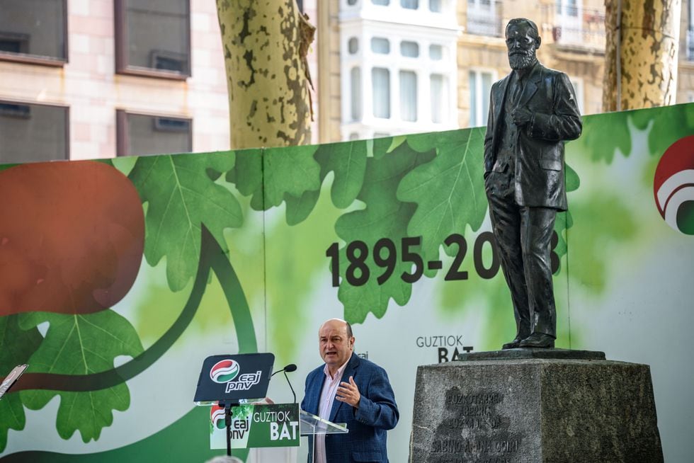 BILBAO, 29/07/2023.- El presidente del PNV, Andoni Ortuzar, durante su intervención en el acto celebrado este sábado en Bilbao para conmemorar el 128 aniversario de la fundación del partido. EFE/Javier Zorrilla
