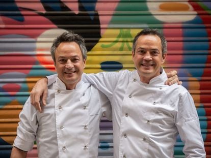 Los chefs del restaurante Cocina Hermanos Torres, Javier y Sergio Torres, que acaban de conseguir su tercera estrella Michelin.
