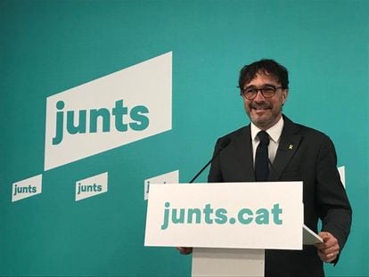 El portavoz de Junts, Josep Rius, en la rueda de prensa de este jueves.