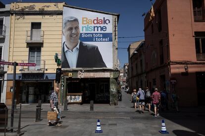 Pancarta de Albiol, ganador de las municipales en Badalona, donde el PSOE venció el 23-J.