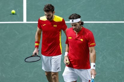 Granollers y Feliciano, durante el partido de dobles contra Rublev y Karatsev.