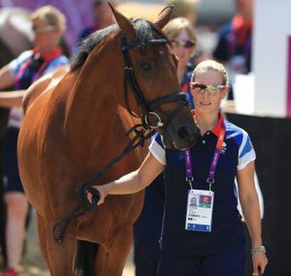 Zara Phillips, con su caballo 'Highkingdom', en una sesión de entrenamiento en Londres
