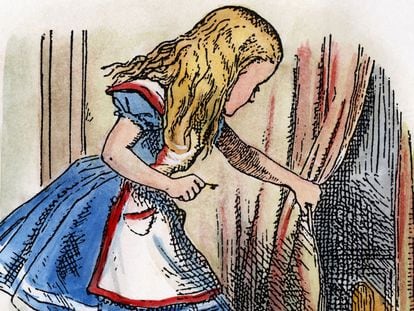 Arriba, una ilustración de 1865 de Alicia en el País de las Maravillas, de Lewis Carroll.