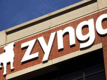 Logo de Zynga en la sede de la compañía en San Francisco. 