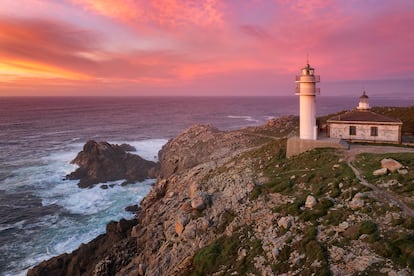 Atardecer en el cabo Tourñán, en A Coruña.