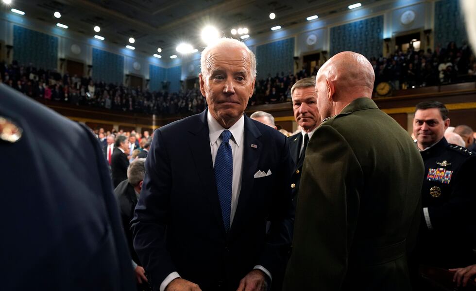 Washington (Usa), 08/02/2023.- US President Joe Biden walks from the podium after delivering the State of the Union address to a joint session of Congress at the US Capitol, in Washington, DC, USA, 07 February 2023. (Estados Unidos) EFE/EPA/Jacquelyn Martin / POOL
