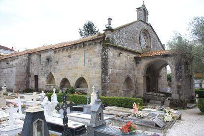 La iglesia de Santa María a Nova en A Quinta dos Mortos, en Noia (A Coruña), acoge el Museo das Laudas Gremiais. 