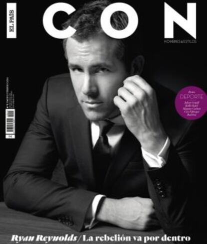 Ryan Reynolds en la portada del número actual de ICON, vestido con camisa, chaqueta y corbata de Hugo Boss