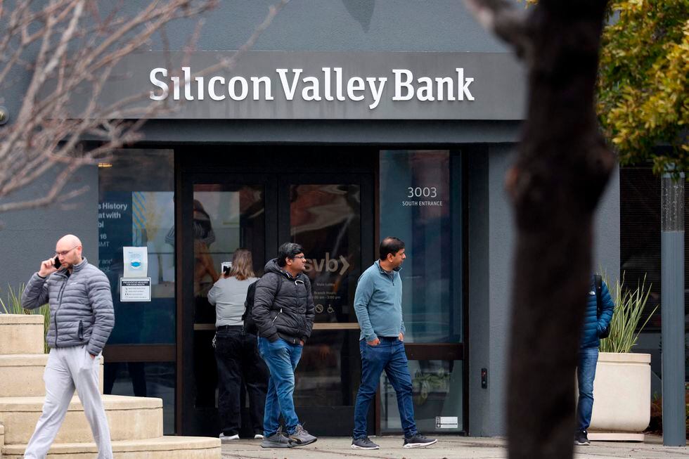 First Citizens bank buys failed Silicon Valley bank