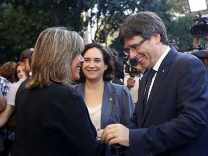 Marín ha coincidido con Puigdemont en la tradicional ofrenda floral al monumento de Rafael Casanova