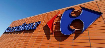 FILE PHOTO: A Carrefour logo is seen on a Carrefour Hypermarket store in Toulouse