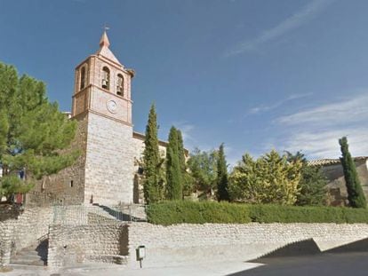 La iglesia de Plasencia del Monte, la aldea que lleva casi un año sin abastecimiento de agua potable.