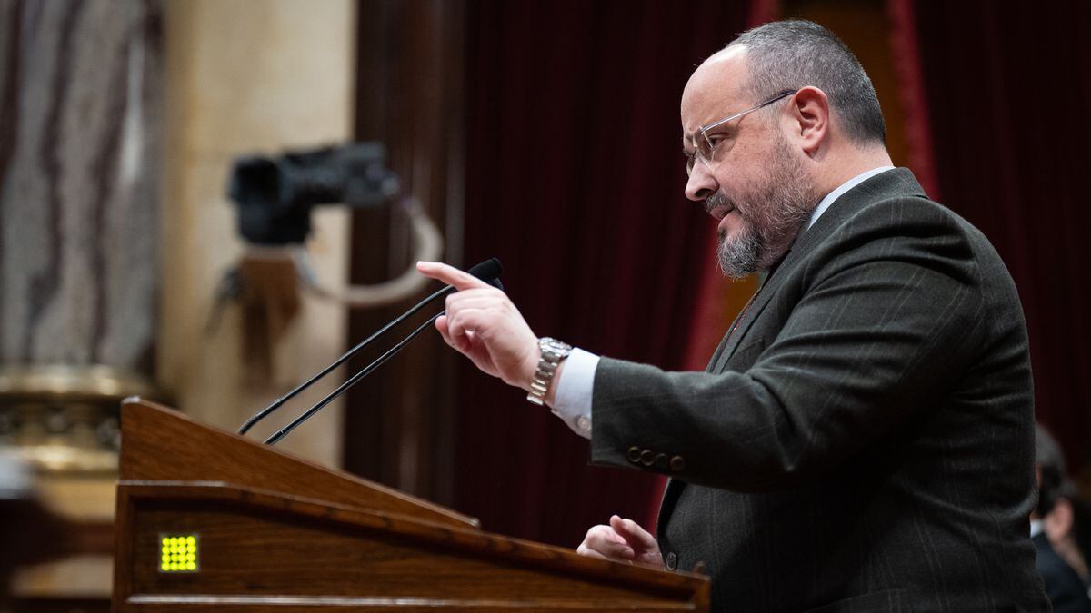 Catalan elections: Feijóo tangles with the PP candidate for Catalonia |  Elections in Catalonia 12-M