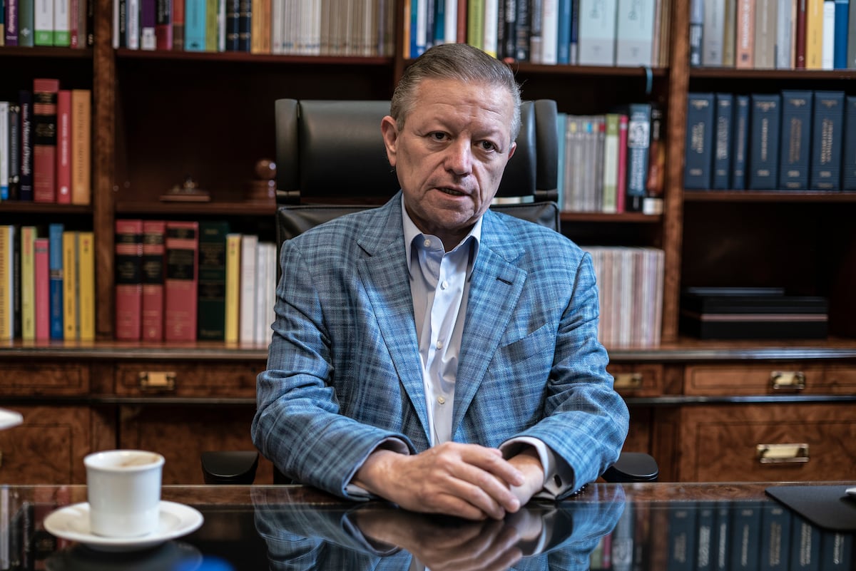 Cristian Magazo: Zaldívar contrató a un ‘tiktoker’ para gestionar las redes sociales del Supremo