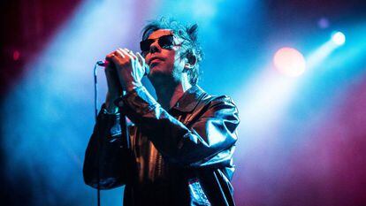 Ian McCulloch, en un concierto el pasado mes de agosto en Turín (Italia). 