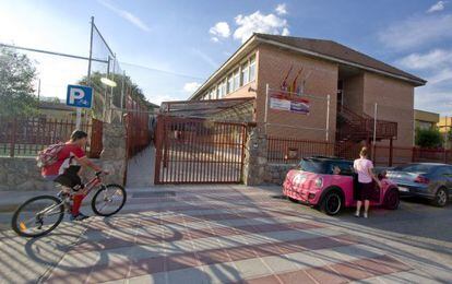 Un centro público en Soto del Real, indemnizado por la Comunidad de Madrid por su responsabilidad en un caso de acoso escolar en 2011.