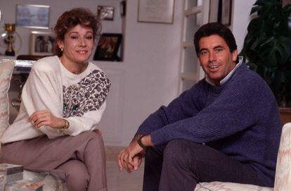 Mila Ximénez y Manolo Santana en los años ochenta, cuando eran pareja.