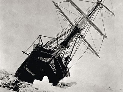El barco de Shackleton, el Endurance, atrapado.
