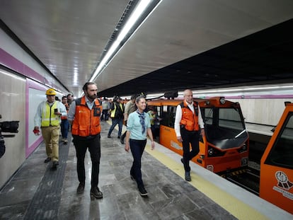 La Jefa de Gobierno, Claudia Sheinbaum Pardo, recorre  y supervisa la obra civil de las remodelación de la Línea 1, en el tramo que comprende de las estaciones Pantitlán a Salto del Agua.