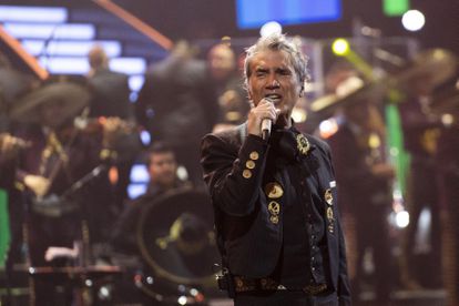 Alejandro Fernández durante su presentación en el Festival de Viña del Mar, en Chile, el pasado 21 de febrero.