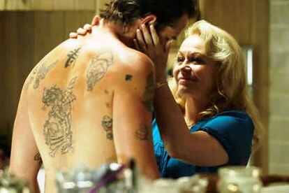 Fotograma de la película 'Animal kingdom'. En la imagen, la madre del clan, Jackie Weaver.