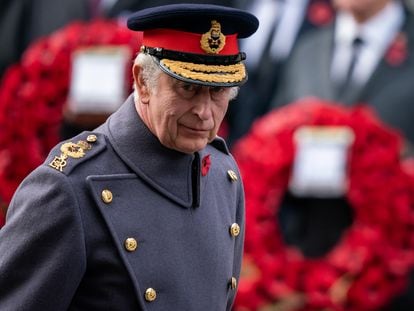 Carlos III de Inglaterra durante el servicio del Domingo del Recuerdo, el 13 de noviembre de 2022 en Londres (Reino Unido).