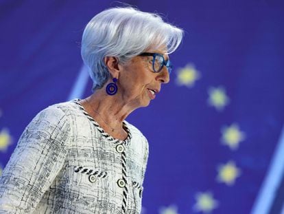 La presidenta del BCE, Christine Lagarde, presenta en rueda de prensa la decisión de la entidad sobre el precio del dinero, el pasado miércoles en Fráncfort.